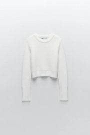 SOFT FEEL CROPPED SWEATER at Zara